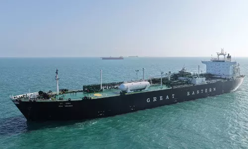 दो भारतीय LPG जहाज़ होर्मुज स्ट्रेट के रास्ते गुजरात के वाडिनार टर्मिनल पहुंचे