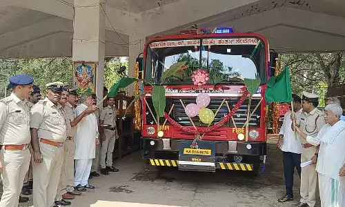 होसपेट के लिए 2 और फायर इंजन के लिए कार्रवाई की जाएगी: MLA गवियप्पा होसपेट के लिए 2 और फायर इंजन के लिए कार्रवाई की जाएगी: MLA गवियप्पा