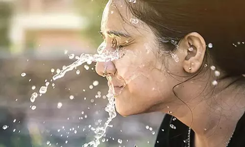 Health Tips क्या शरीर की ज़्यादा गर्मी आपको परेशान कर रही है? ये टिप्स सिर्फ़ आपके लिए