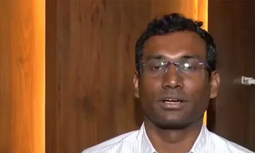 LDF उम्मीदवार की शिकायत लीक, कन्नूर के अधिकारी सस्पेंड LDF उम्मीदवार की शिकायत लीक, कन्नूर के अधिकारी सस्पेंड