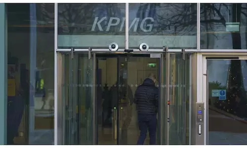 KPMG ऑडिटिंग डिवीज़न में सैकड़ों नौकरियां कम करने की योजना बना रहा KPMG ऑडिटिंग डिवीज़न में सैकड़ों नौकरियां कम करने की योजना बना रहा