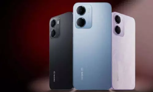 Redmi 15a भारत में 6300mAh बैटरी और 32MP कैमरे के साथ लॉन्च हुआ, कीमत और स्पेसिफिकेशन्स Redmi 15a भारत में 6300mAh बैटरी और 32MP कैमरे के साथ लॉन्च हुआ, कीमत और स्पेसिफिकेशन्स