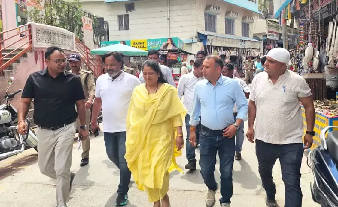 Haridwar: कुंभ 2027 के आयोजन को लेकर घाटों में निरीक्षण अभियान Haridwar: कुंभ 2027 के आयोजन को लेकर घाटों में निरीक्षण अभियान