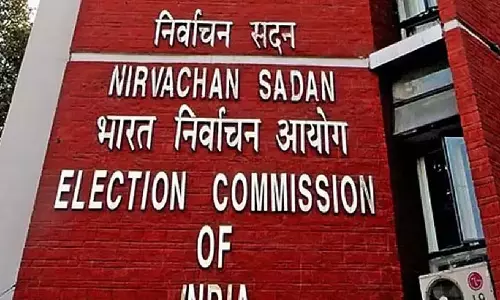 BJP नेता के पति का ट्रांसफर; ऑब्जर्वर में फेरबदल
