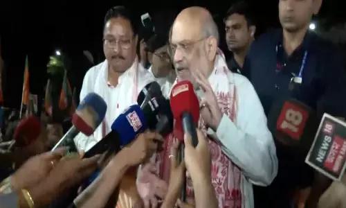 लोग BJP सरकार बनाने के लिए उत्सुक हैं: गुवाहाटी में केंद्रीय गृह मंत्री अमित शाह लोग BJP सरकार बनाने के लिए उत्सुक हैं: गुवाहाटी में केंद्रीय गृह मंत्री अमित शाह