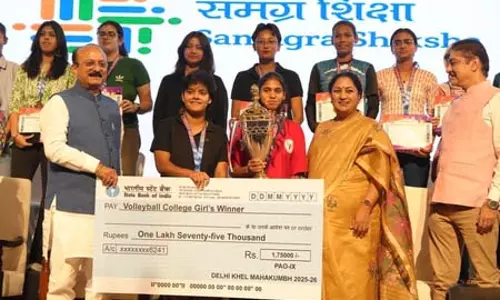 यशोत्सव 2026: दिल्ली की सीएम रेखा गुप्ता ने मेधावी छात्रों और खिलाड़ियों को किया सम्मानित