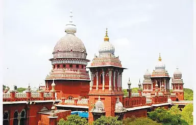 पूवई जगनमूर्ति, एडिशनल DGP जयरामन के खिलाफ केस रद्द करने की मांग वाली याचिका खारिज पूवई जगनमूर्ति, एडिशनल DGP जयरामन के खिलाफ केस रद्द करने की मांग वाली याचिका खारिज