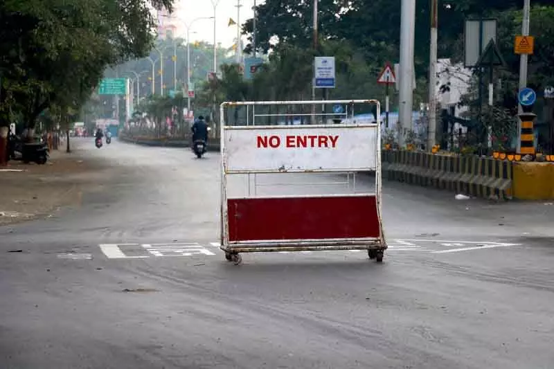 Gurugram: कंस्ट्रक्शन के चलते बसई रोड अगले 3 दिनों तक बंद रहेगा; डिटेल्स देखें Gurugram: कंस्ट्रक्शन के चलते बसई रोड अगले 3 दिनों तक बंद रहेगा; डिटेल्स देखें