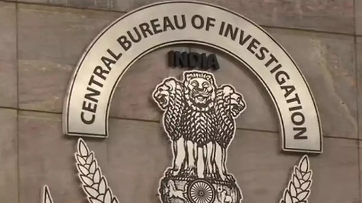 CBI ने मुंबई, पंजाब के रिटायर्ड व्यक्ति से जुड़े ₹2 करोड़ के डिजिटल अरेस्ट स्कैम की जांच की CBI ने मुंबई, पंजाब के रिटायर्ड व्यक्ति से जुड़े ₹2 करोड़ के डिजिटल अरेस्ट स्कैम की जांच की
