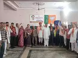 मंडलायुक्त ने Srinagar में चिंतन शिविर की तैयारियों का जायजा लिया मंडलायुक्त ने Srinagar में चिंतन शिविर की तैयारियों का जायजा लिया