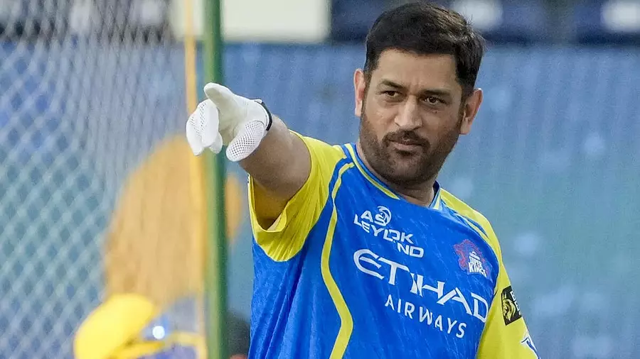 IPL 2026 : एम एस धोनी पिंडली में खिंचाव के कारण IPL के पहले दो हफ़्ते नहीं खेल पाएंगे IPL 2026 : एम एस धोनी पिंडली में खिंचाव के कारण IPL के पहले दो हफ़्ते नहीं खेल पाएंगे