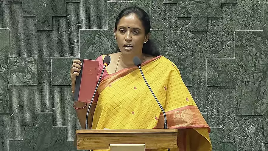 सीट सिलेक्शन में ट्रांसपेरेंसी की कमी; पार्टी के हितों से समझौता: कांग्रेस MP जोथिमणि सीट सिलेक्शन में ट्रांसपेरेंसी की कमी; पार्टी के हितों से समझौता: कांग्रेस MP जोथिमणि
