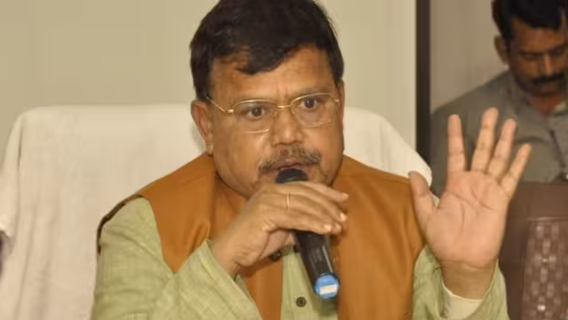 Gwalior: ग्वालियर में ऊर्जा मंत्री तोमर करेंगे विकास परियोजनाओं का भूमिपूजन Gwalior: ग्वालियर में ऊर्जा मंत्री तोमर करेंगे विकास परियोजनाओं का भूमिपूजन