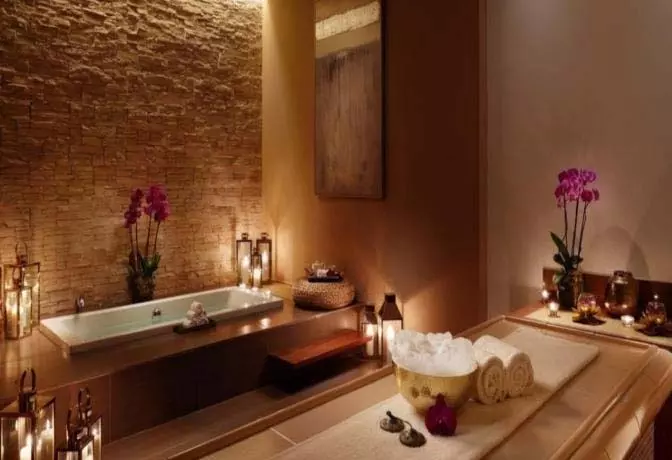 Koregaon Park Spa में छापा; दो महिलाओं को बचाया गया, एक महिला गिरफ्तार Koregaon Park Spa में छापा; दो महिलाओं को बचाया गया, एक महिला गिरफ्तार
