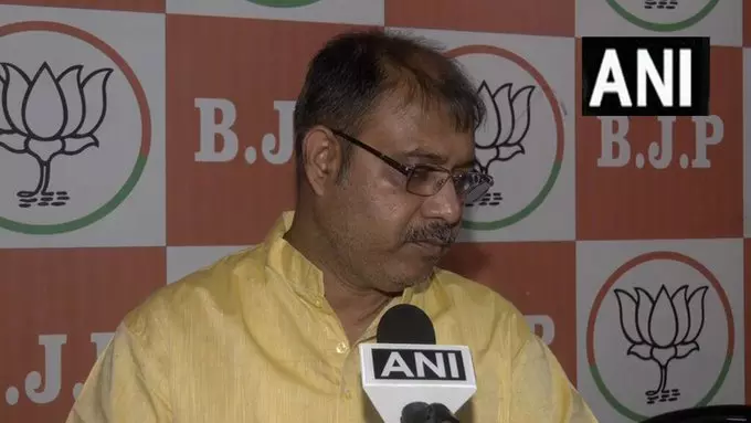 भाजपा उम्मीदवार कृष्णेंदु मुखर्जी ने आसनसोल में TMC सरकार पर साधा निशाना, कहा भाजपा उम्मीदवार कृष्णेंदु मुखर्जी ने आसनसोल में TMC सरकार पर साधा निशाना, कहा