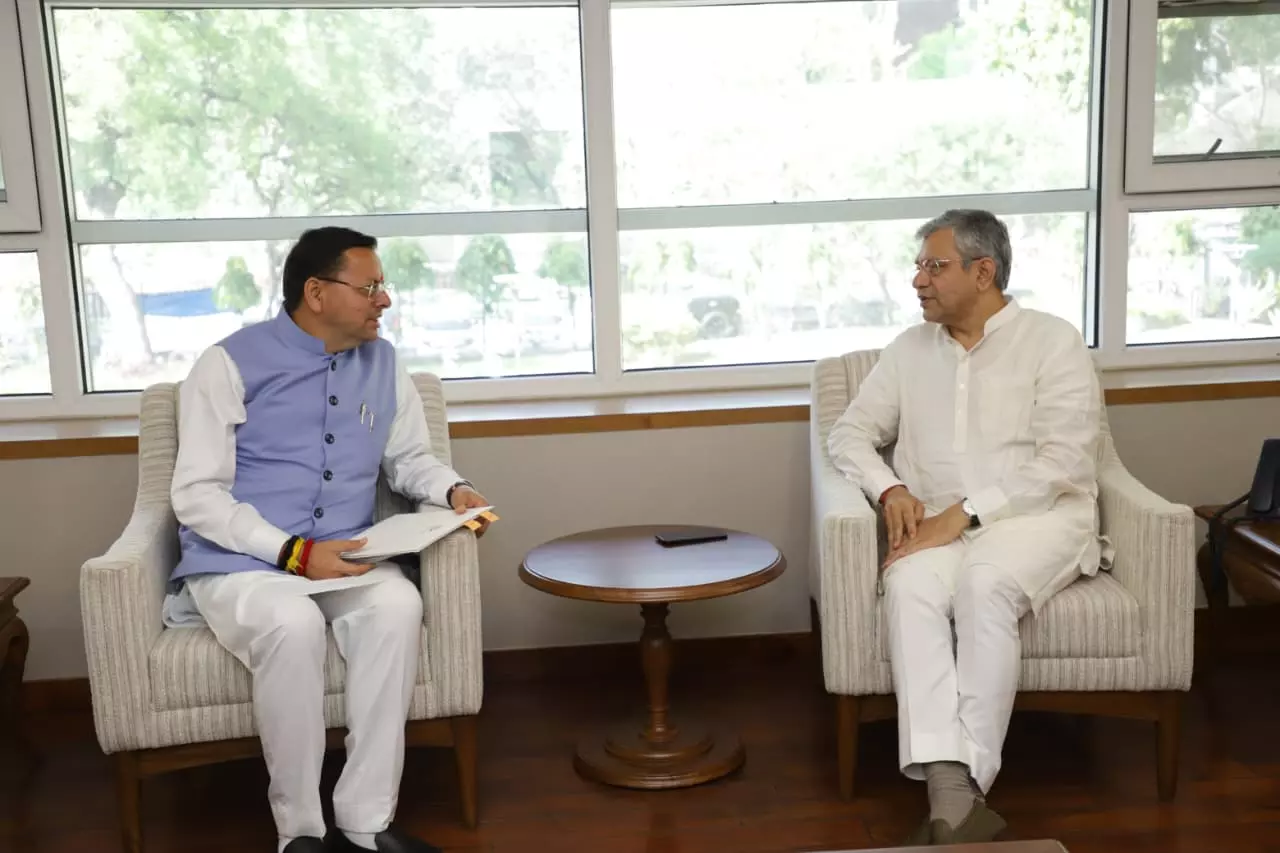 Dhami ने अश्विनी वैष्णव से डिजिटल कुंभ 2027 के लिए 144 करोड़ की मांग की Dhami ने अश्विनी वैष्णव से डिजिटल कुंभ 2027 के लिए 144 करोड़ की मांग की