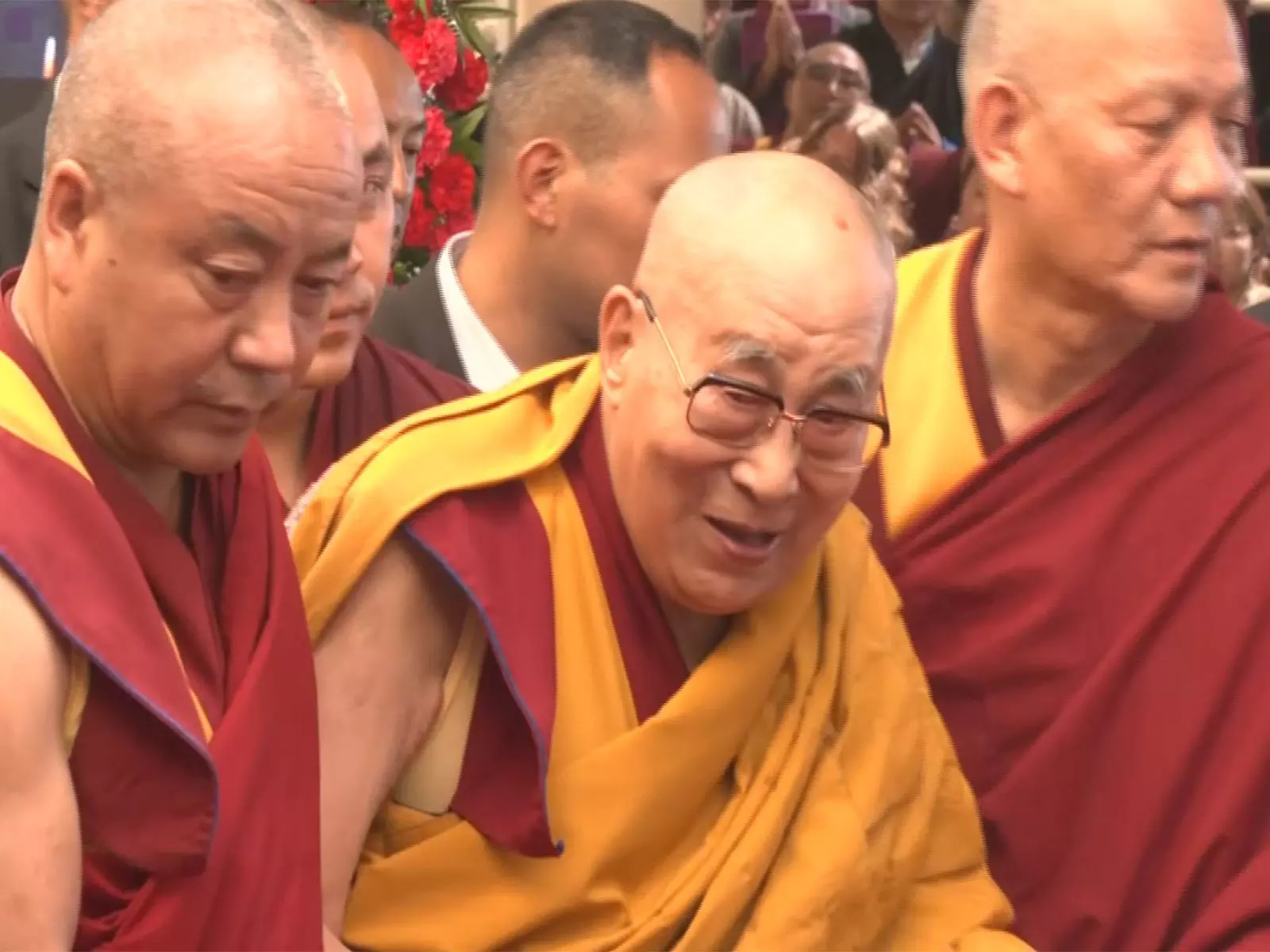 Dalai Lama ने चर्च ऑफ़ इंग्लैंड की पहली महिला आर्कबिशप ऑफ़ कैंटरबरी को बधाई दी Dalai Lama ने चर्च ऑफ़ इंग्लैंड की पहली महिला आर्कबिशप ऑफ़ कैंटरबरी को बधाई दी