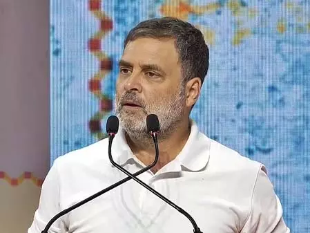 केरल में 100 सीटों की प्रचंड जीत की ओर बढ़ रहा यूडीएफ: राहुल गांधी केरल में 100 सीटों की प्रचंड जीत की ओर बढ़ रहा यूडीएफ: राहुल गांधी