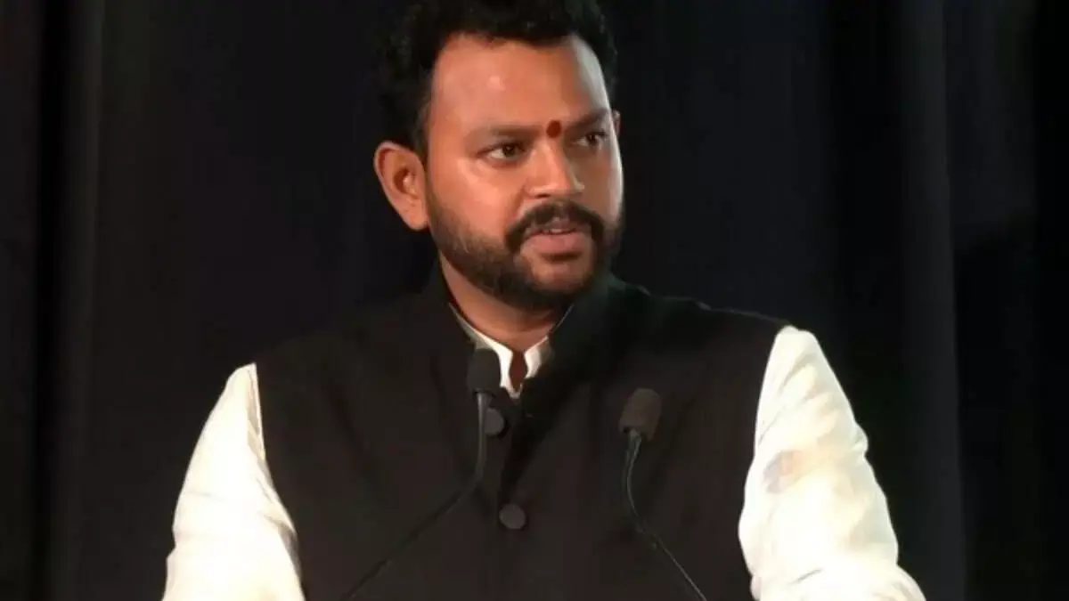 उड़ान 2.0 से आदिलाबाद, नागार्जुन सागर में हवाई अड्डे बनेंगे: विमानन मंत्री उड़ान 2.0 से आदिलाबाद, नागार्जुन सागर में हवाई अड्डे बनेंगे: विमानन मंत्री