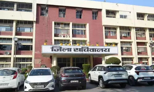 Karnal में कलेक्टर रेट की समीक्षा शुरू