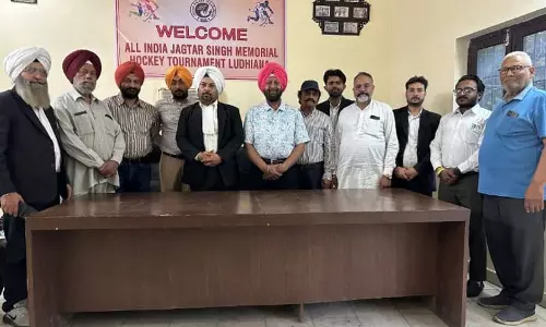 हॉकी बॉडी ने Ludhiana को एशियन टूर्नामेंट के अहम मैचों की मेज़बानी के लिए चुना हॉकी बॉडी ने Ludhiana को एशियन टूर्नामेंट के अहम मैचों की मेज़बानी के लिए चुना