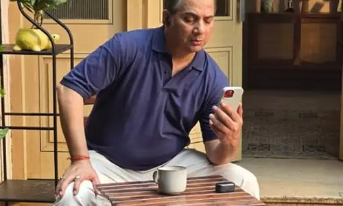 टीवी इंडस्ट्री में लेट पेमेंट पर भड़के वरुण बडोला, बोले- मेहनताना समय पर मिलना जरूरी टीवी इंडस्ट्री में लेट पेमेंट पर भड़के वरुण बडोला, बोले- मेहनताना समय पर मिलना जरूरी