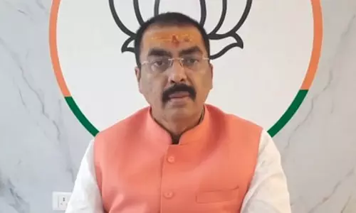 टीएमसी घुसपैठियों और रोहिंग्याओं को दे रही संरक्षणः संजय सरावगी टीएमसी घुसपैठियों और रोहिंग्याओं को दे रही संरक्षणः संजय सरावगी