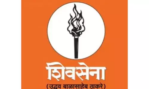 Shiv Sena ने सिनेमाघरों में ‘लूट’ पर रोक लगाने की मांग की