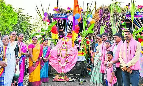 Bagalkot : गन्ना सप्लाई का काम पूरा हुआ