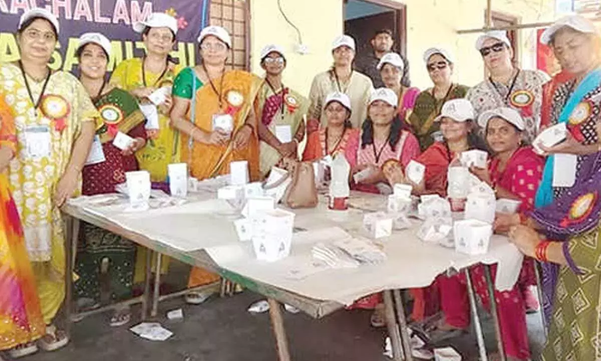 ITC पीएसपीडी पहल से भद्राचलम में तीर्थयात्रियों को आराम मिला ITC पीएसपीडी पहल से भद्राचलम में तीर्थयात्रियों को आराम मिला