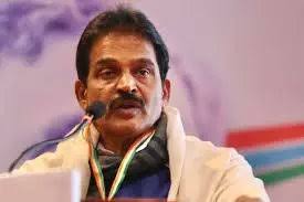 CM विजयन ने केरल की अर्थव्यवस्था को लूटा: KC वेणुगोपाल
