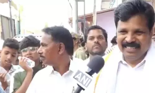 लोग जन-विरोधी नीतियों के खिलाफ हैं: केरल चुनावों से पहले कांग्रेस MLA एपी अनिल कुमार लोग जन-विरोधी नीतियों के खिलाफ हैं: केरल चुनावों से पहले कांग्रेस MLA एपी अनिल कुमार