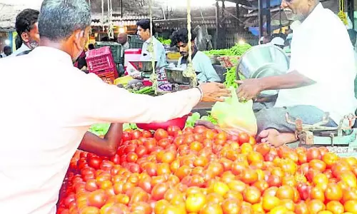 Nashik से प्याज, लहसुन का आयात: सस्ती कीमतों पर सब्जियां