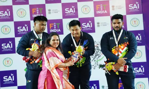 वेटलिफ्टिंग स्पर्धा में अरुणाचल पुरुष और असम महिला वर्ग में ओवरऑल चैम्पियन