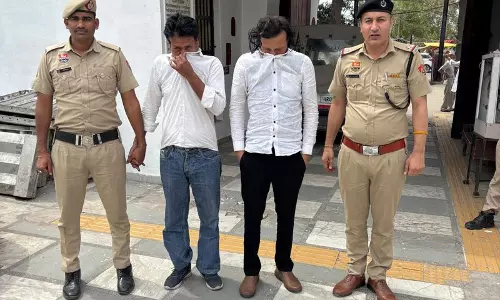 Pinjore में 10 लोगों से 56 लाख रुपये की ठगी करने के आरोप में 2 ज्वैलर्स गिरफ्तार