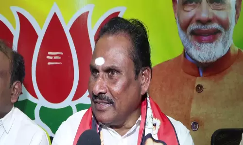 तमिलनाडु में कांग्रेस की कोई मौजूदगी नहीं: AIADMK उम्मीदवार एस.पी. षणमुगनाथन तमिलनाडु में कांग्रेस की कोई मौजूदगी नहीं: AIADMK उम्मीदवार एस.पी. षणमुगनाथन