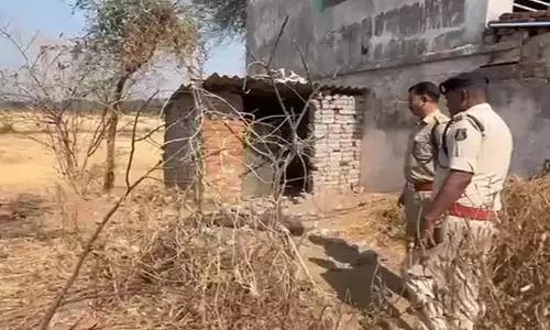 1800 रुपए के विवाद में दोस्त की हत्या, गला घोंटकर ईंट से मारकर उतारा मौत के घाट 1800 रुपए के विवाद में दोस्त की हत्या, गला घोंटकर ईंट से मारकर उतारा मौत के घाट