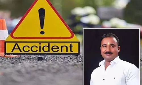 रिक्शा-बुलेट एक्सीडेंट में Police officer की मौत रिक्शा-बुलेट एक्सीडेंट में Police officer की मौत
