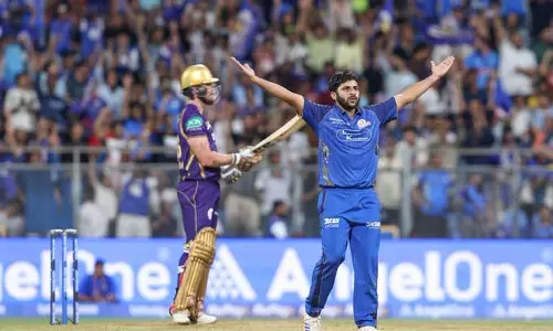 IPL 2026: Shardul Thakur ने दिलाई पहली सफलता, फिर भी KKR का दबदबा कायम