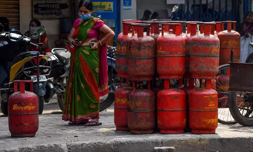Andhra Pradesh में अनाथालयों और ओल्ड-एज होम्स के लिए LPG सप्लाई सुनिश्चित करने की अपील