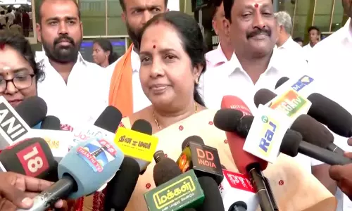 DMK ने दागी उम्मीदवार उतारकर कोयंबटूर का अपमान किया: BJP नेता वनाथी श्रीनिवासन DMK ने दागी उम्मीदवार उतारकर कोयंबटूर का अपमान किया: BJP नेता वनाथी श्रीनिवासन