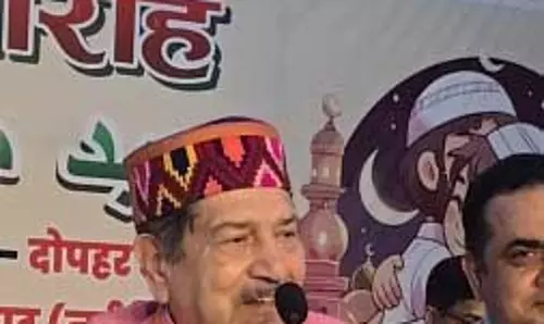 संसाधनों की कमी नहीं, तेल-गैस को लेकर ना फैलाएं अफवाह : इंद्रेश कुमार संसाधनों की कमी नहीं, तेल-गैस को लेकर ना फैलाएं अफवाह : इंद्रेश कुमार