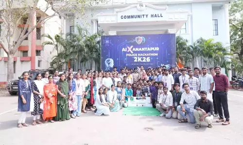 Anantapur  पुलिस AI हैकाथॉन 2026 में स्टूडेंट्स के इनोवेटिव सॉल्यूशंस की सराहना