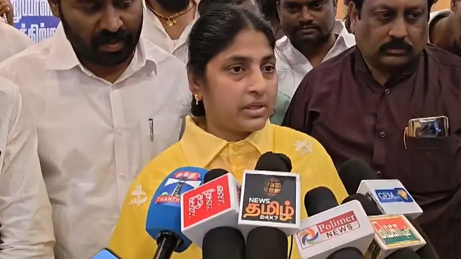 तमिलनाडु विधानसभा चुनाव 2026 : AIADMK ने चेन्नई सीटों के लिए उम्मीदवारों के नाम घोषित किए तमिलनाडु विधानसभा चुनाव 2026 : AIADMK ने चेन्नई सीटों के लिए उम्मीदवारों के नाम घोषित किए