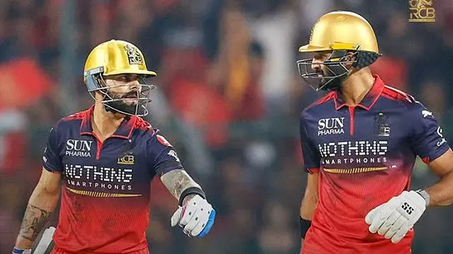 IPL 2026: कन्नड़ खिलाड़ियों के खेल से किंग कोहली प्रभावित IPL 2026: कन्नड़ खिलाड़ियों के खेल से किंग कोहली प्रभावित