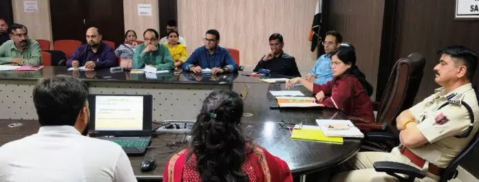डीसी सांबा ने NCORD मीटिंग की अध्यक्षता की, एंटी-ड्रग अवेयरनेस कैंपेन को तेज़ करने का आह्वान किया डीसी सांबा ने NCORD मीटिंग की अध्यक्षता की, एंटी-ड्रग अवेयरनेस कैंपेन को तेज़ करने का आह्वान किया
