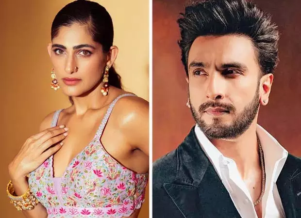 Kubbra Sait ने अपनी गर्मजोशी और पॉजिटिविटी के लिए रणवीर सिंह से तुलना पर कहा Kubbra Sait ने अपनी गर्मजोशी और पॉजिटिविटी के लिए रणवीर सिंह से तुलना पर कहा