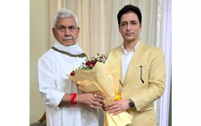 MLA, पूर्व उपमुख्यमंत्री ने एलजी से मुलाकात की MLA, पूर्व उपमुख्यमंत्री ने एलजी से मुलाकात की