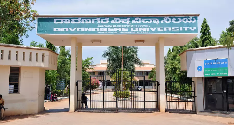 Karnataka : 1 और 2 अप्रैल को डाक से मतदान Karnataka : 1 और 2 अप्रैल को डाक से मतदान