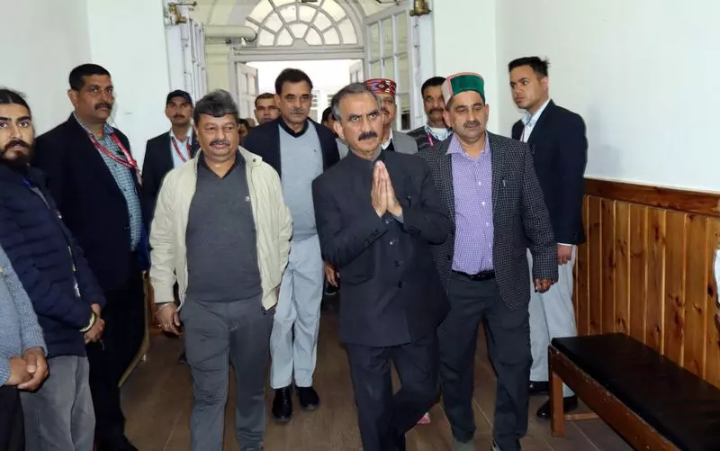 Himachal: पुरुष ओवेरियन सर्जरी के दावे पर हिमकेयर विवाद गहराया Himachal: पुरुष ओवेरियन सर्जरी के दावे पर हिमकेयर विवाद गहराया